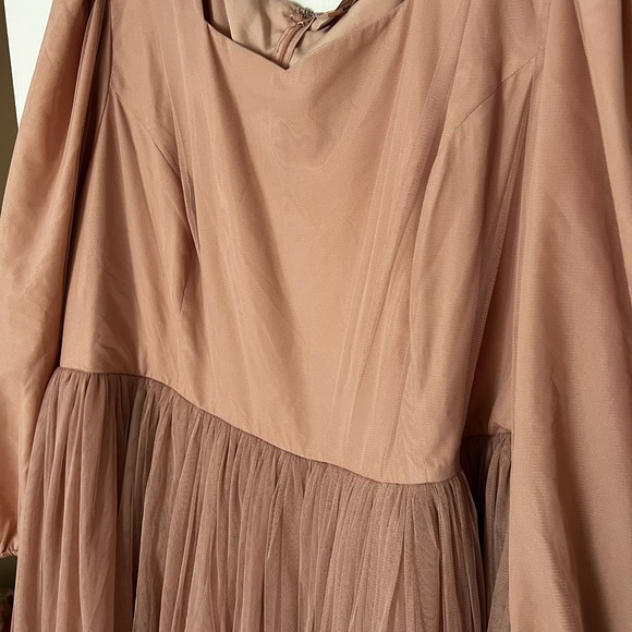 Jessakae knee length dress in dusty rose - Picture 2 of 3
